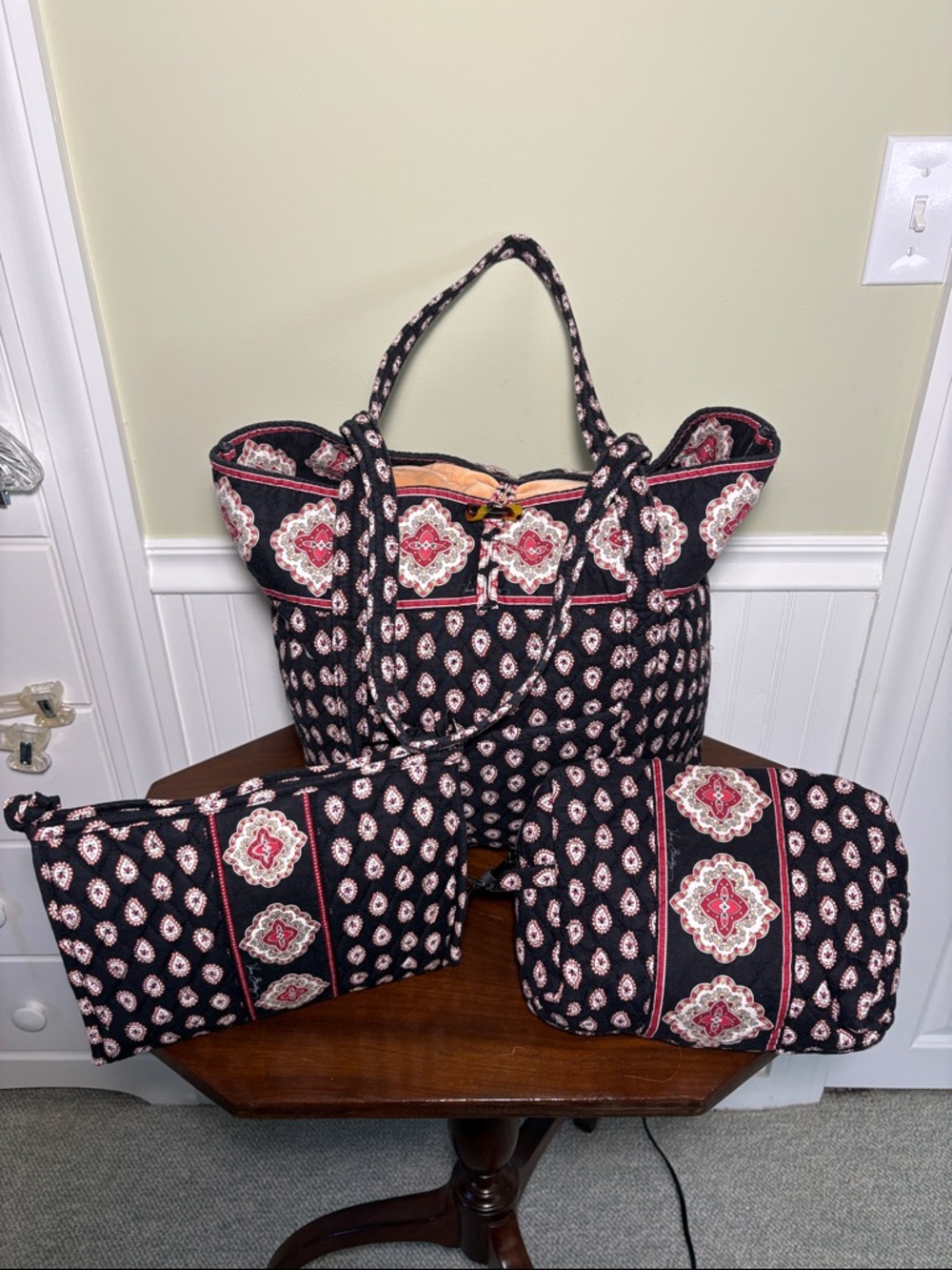 Vera Bradley Classic Black Bundle Tote, Cosmetic and Toiletry Cases Preowned